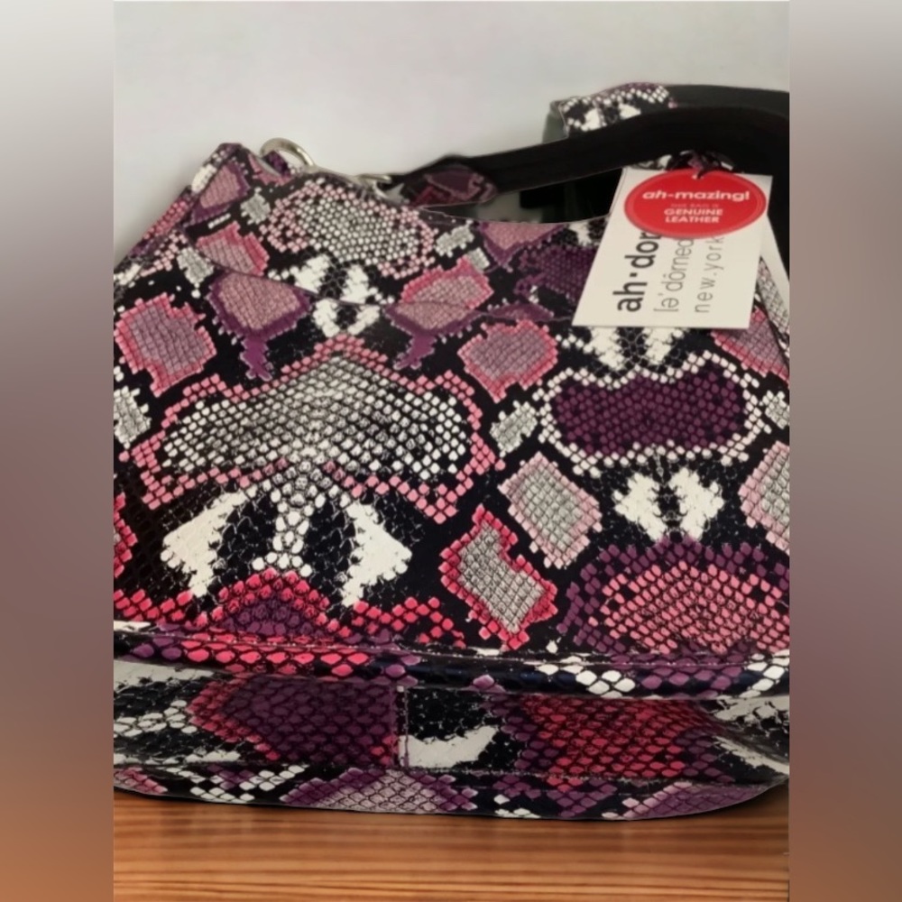 Ah-Dorned NYC Women’s Stamped Python Handbag - NWT!! - Picture 2 of 4